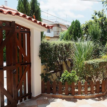 N&Μ Apartamento Méthana Exterior foto